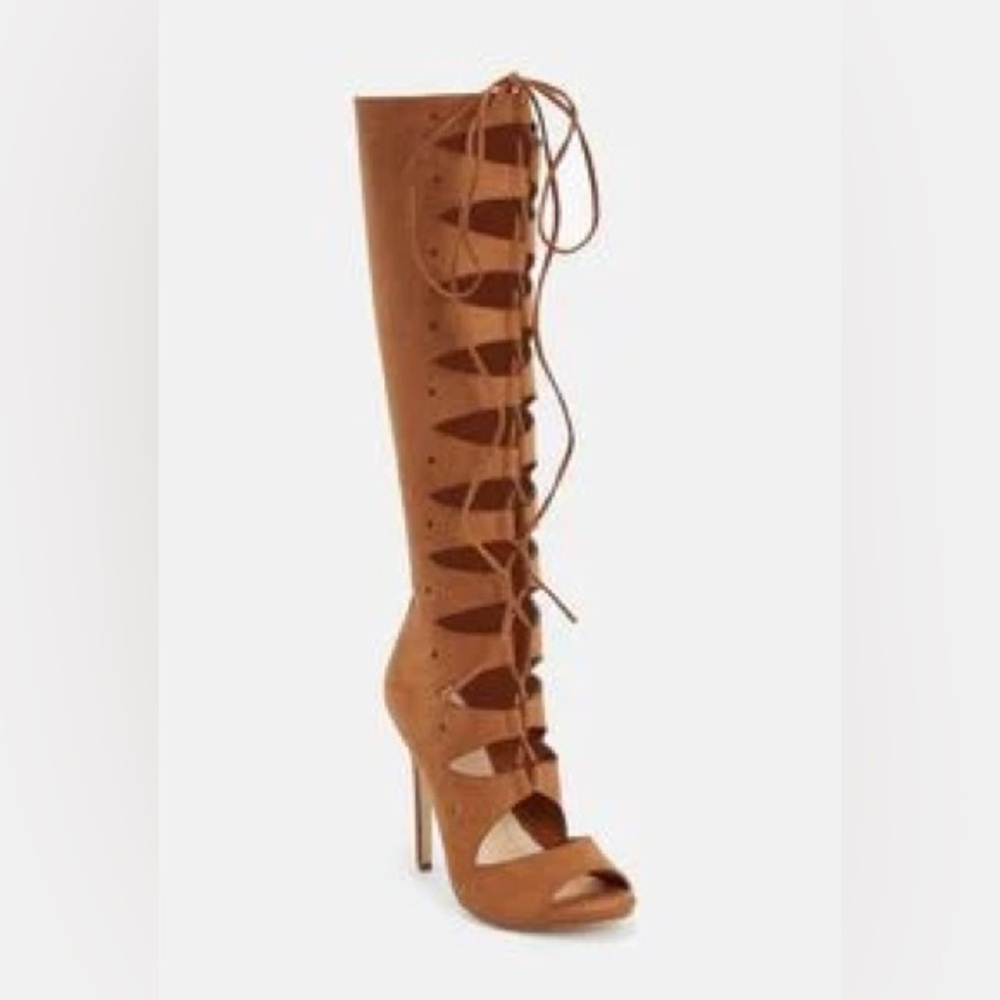 Beautiful Knee high lace up heels